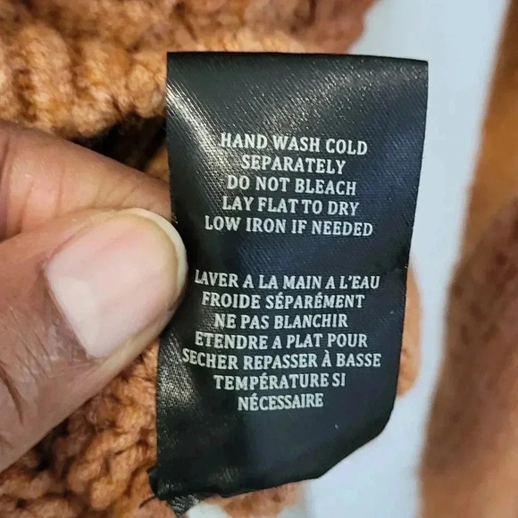 Blank NYC Horizontal Cable Knit Crewneck Chunky Sweater(M) - Picture 11 of 11